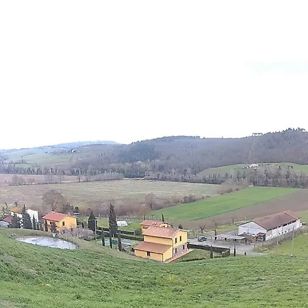 Podere Bellosguardo Alloggio per agriturismo Villamagna (Pisa)
