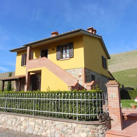Podere Bellosguardo Alloggio per agriturismo Villamagna (Pisa)