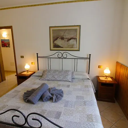Podere Bellosguardo Alloggio per agriturismo Villamagna (Pisa)
